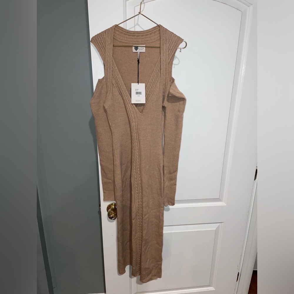 New! Revolve x Lita by Ciara Merino Wool cable knit cut out dress ✨ Small NWT! - Picture 8 of 14